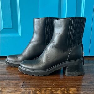 Dolce Vita Waterproof Boots